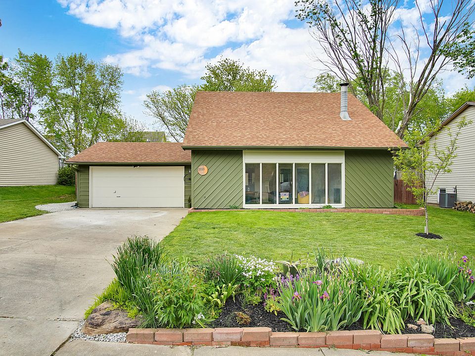 1st image of 2113 Bridgewater Dr