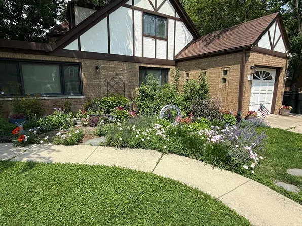 1906 Greendale Ave, Park Ridge, IL 60068