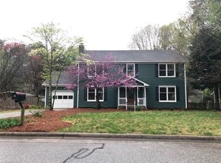 5720 Wrenwood Dr, Greensboro, NC 27455