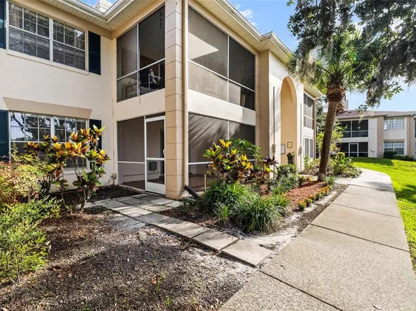 10360 Carrollwood Ln APT 212, Tampa, FL 33618
