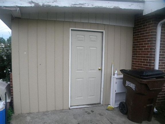 2nd image of 528 Tupelo Ct