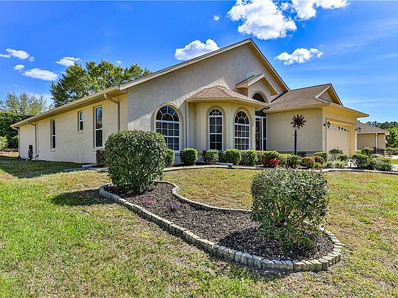 2nd image of 2427 N Brentwood Cir