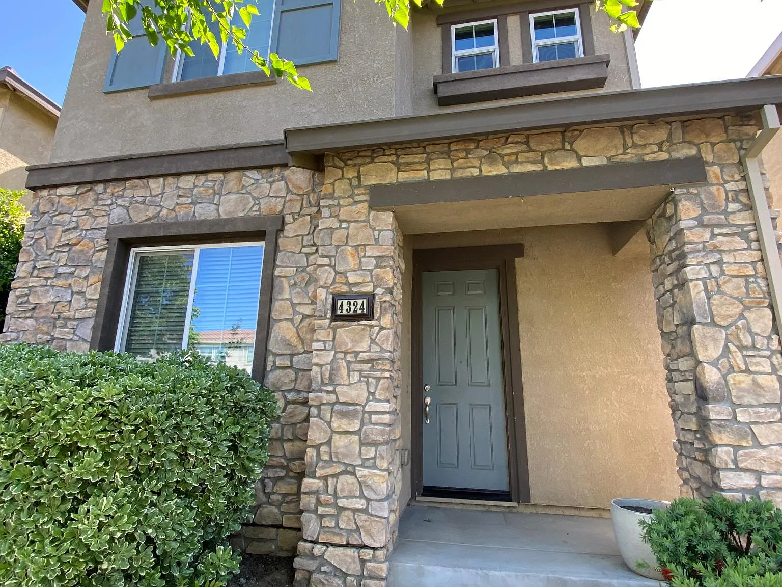 4324 Natomas Central Dr — Photo 3