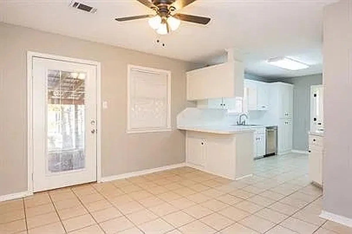 3 bed, 1460 sqft, $1,450 — Photo 3