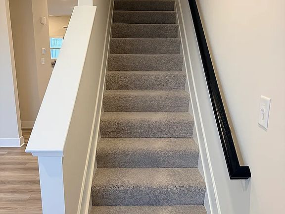 5th image of 29793 Oakwood Ln