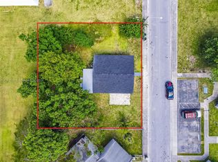 323 SW 4th Ct, Homestead, FL 33030