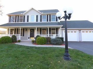 106 Rockville Rd, Broad Brook, CT 06016