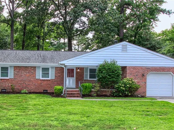 102 Rebecca Dr, Seaford, VA 23696