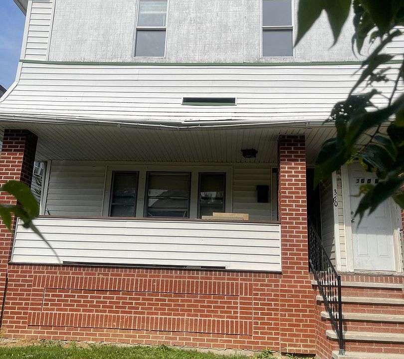 1st image of 3606 E 112th St #2