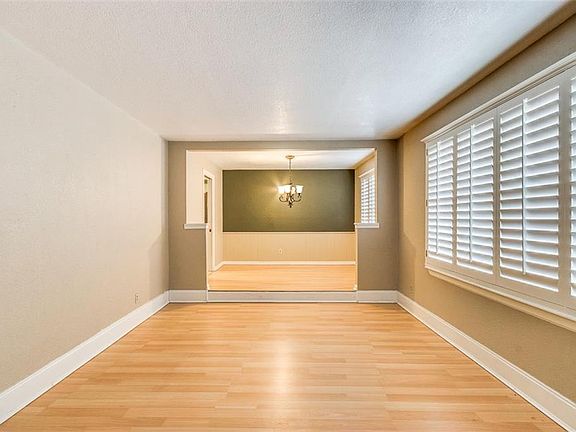 2nd image of 10312 Camwood Dr