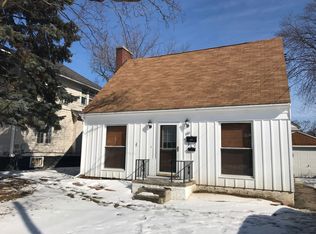 1101 Christopher St, Flint, MI 48503