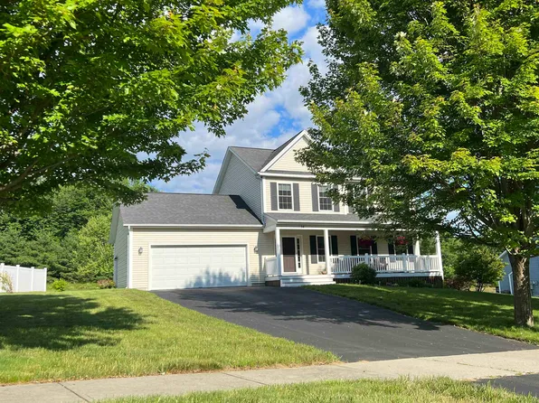 14 Butternut Circle, Milton, VT 05468