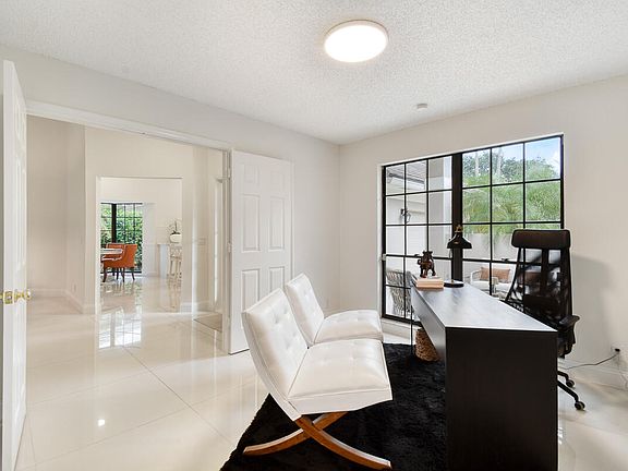 4th image of 145 Coventry Place