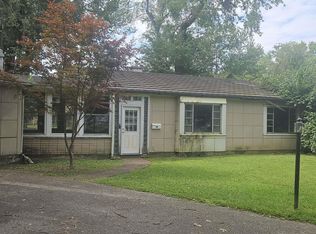 5821 Madison Ave, Evansville, IN