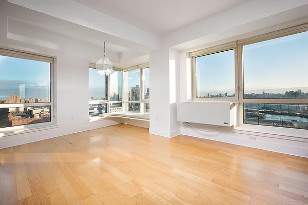 Rented by Compass | media 7