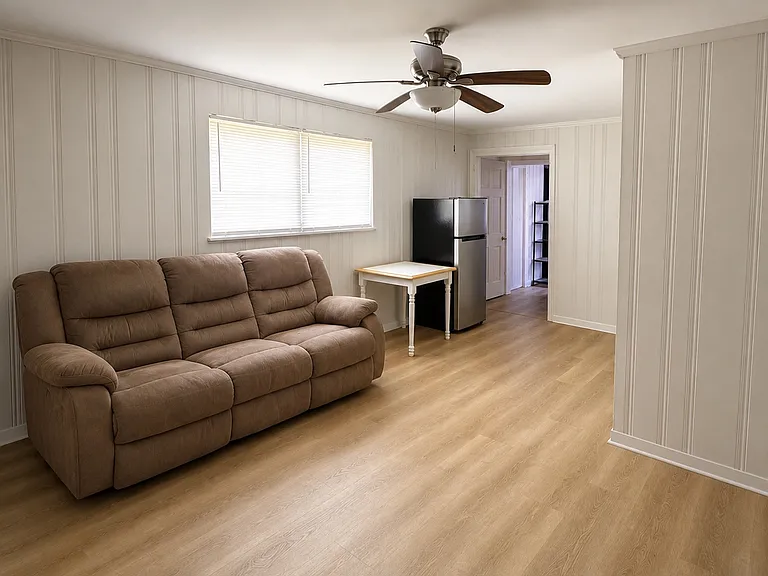 Briarwood Cir NW — Photo 3