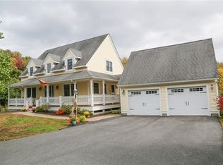 19 Whipple Rd, Glocester, RI 02814