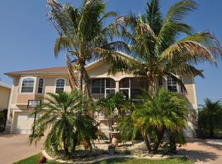 18091 Parkridge Ct, Fort Myers, FL 33908