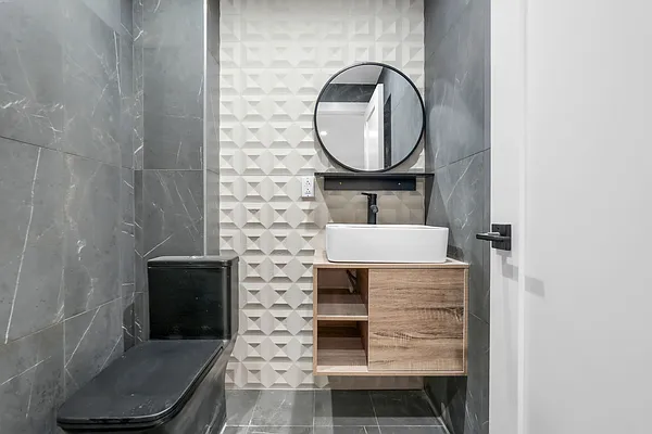 Rented by Hillel Realty Group | media 10