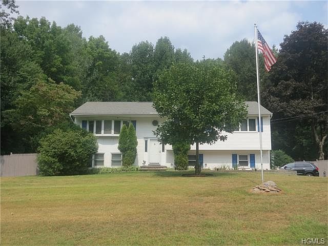 1st image of 4 Apple Blossom Ct