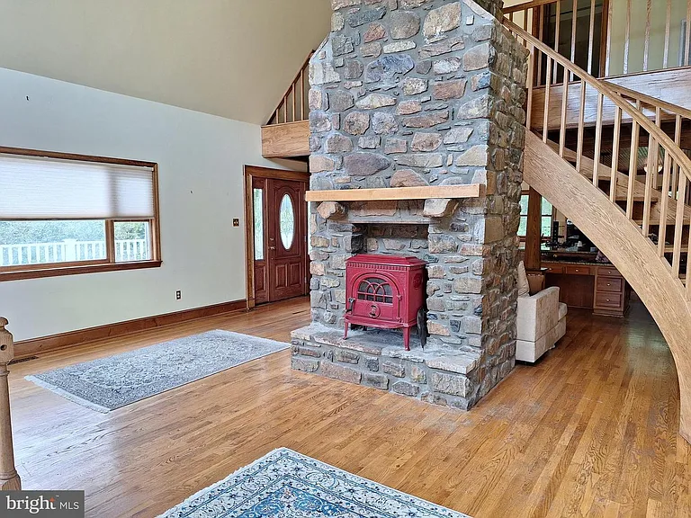 9078 Knoll Run Ln — Photo 11