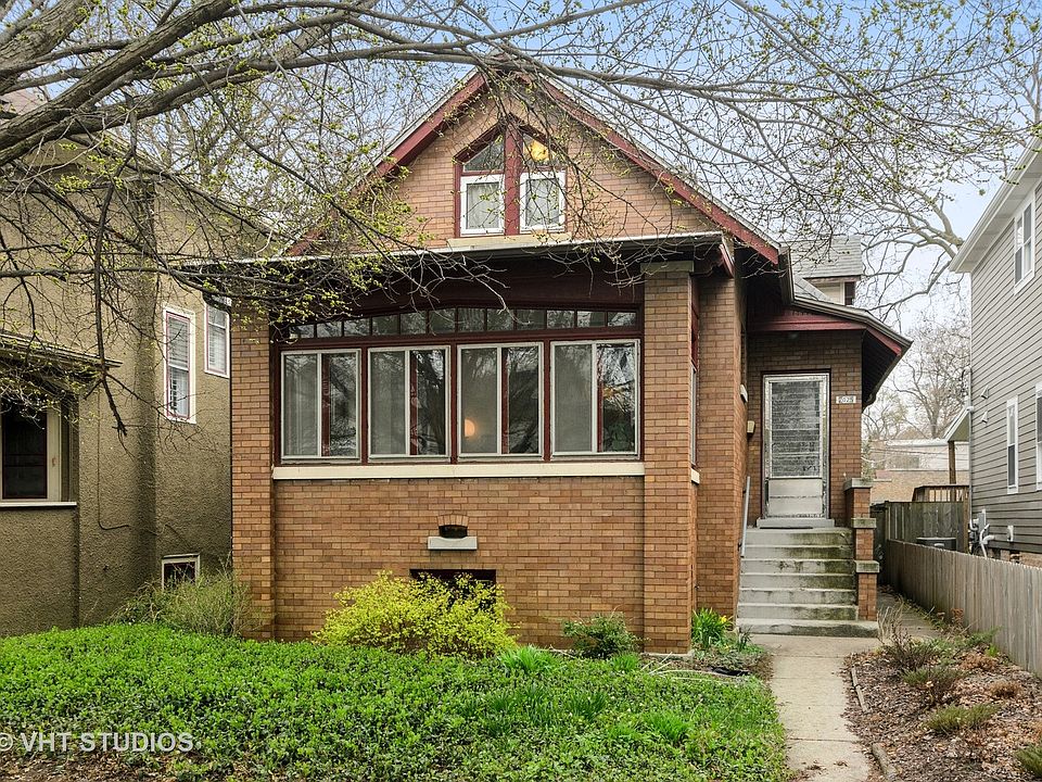 1st image of 2025 W Touhy Ave