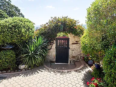 454 Cedar St — Photo 2