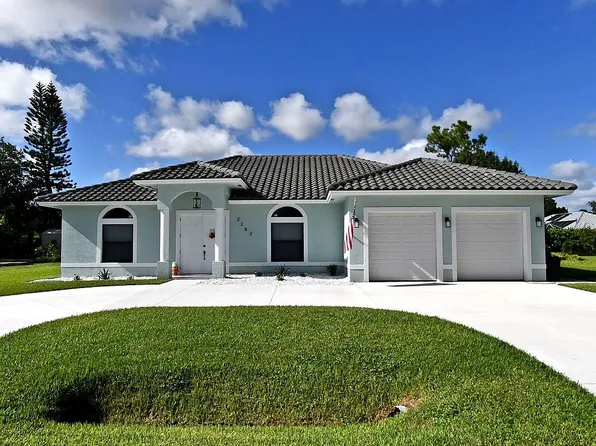2282 SE Abcor Rd, Port Saint Lucie, FL 34952