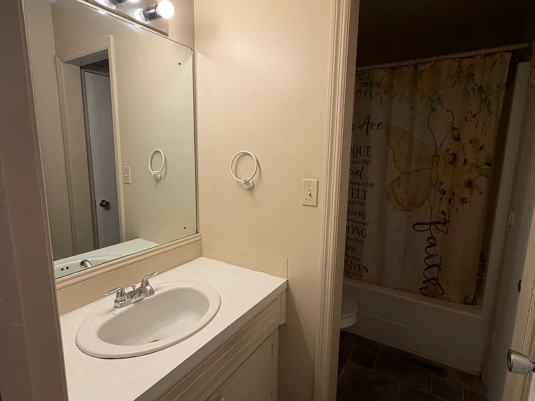 402 Seminole Trl — Photo 7