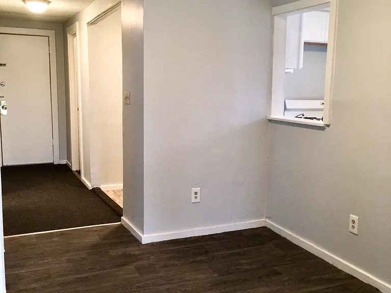 70 Admiral St #3 — Photo 3