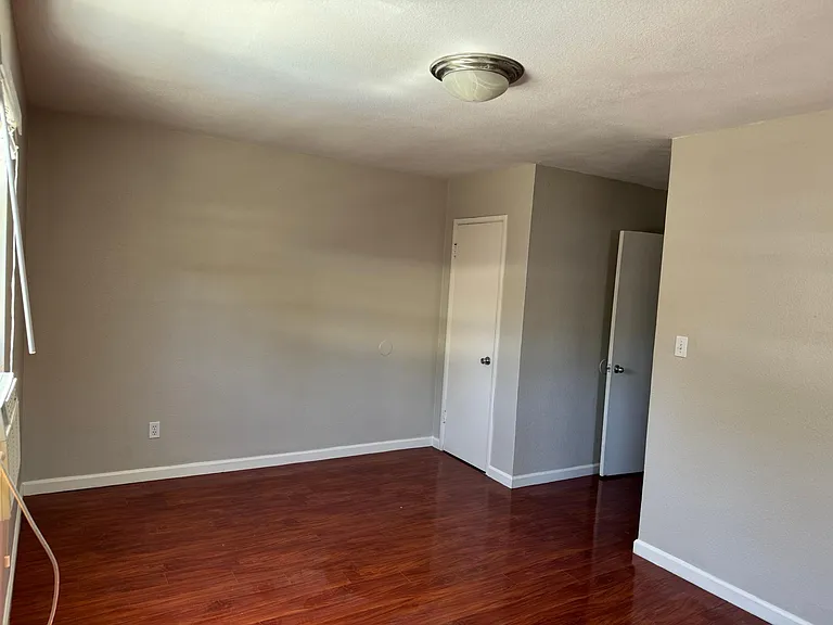 1808 D St #G — Photo 16