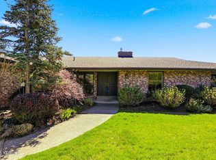 6004 Douglas Dr, Yakima, WA