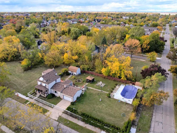 991 E Euclid St, Detroit, MI 48211