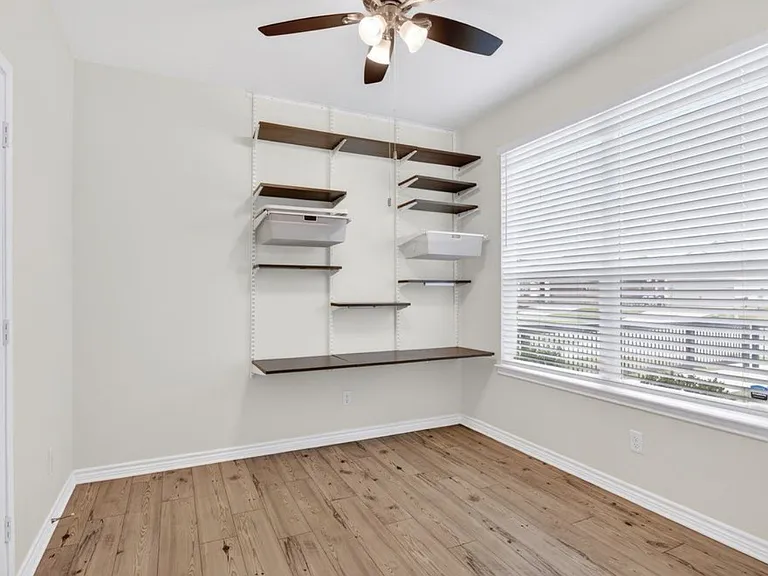 223 W Granite Shores Dr — Photo 6