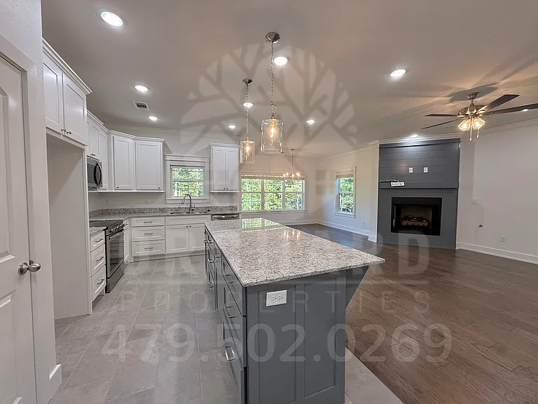 1 Gretna Green Ln — Photo 8