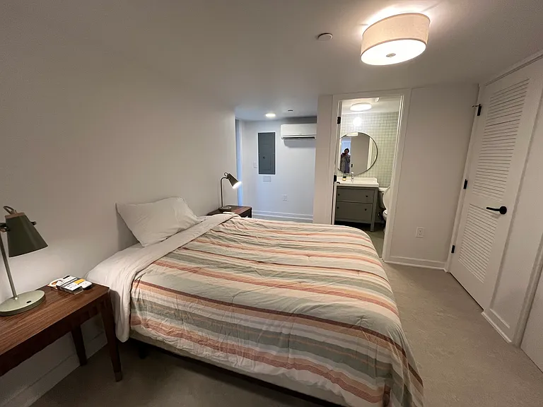 503 Quincy St NW #B — Photo 10