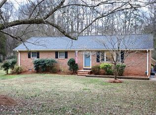 8508 Cedarbrook Dr, Charlotte, NC 28215