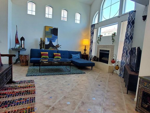 3rd image of 8722 Villa Jeremiah Ln
