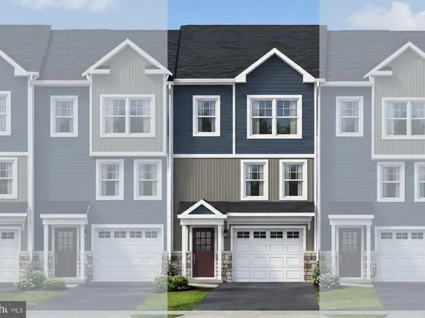 111 Phoebe Rd, Port Matilda, PA 16870