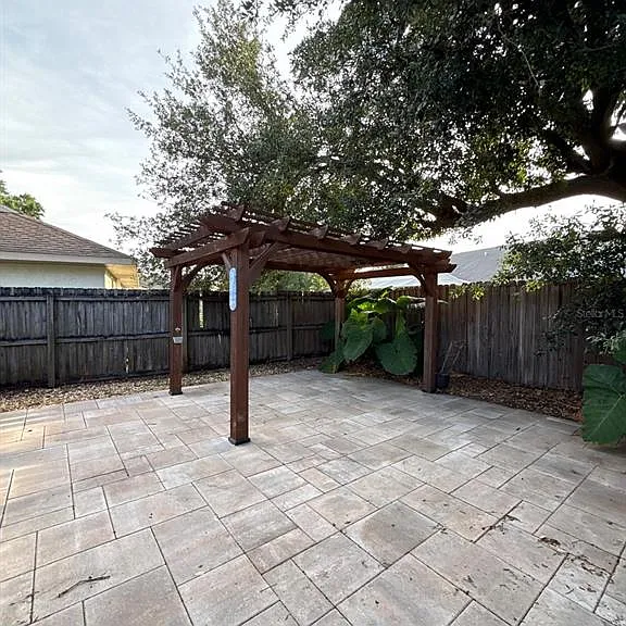 1215 Tuxford Dr — Photo 16