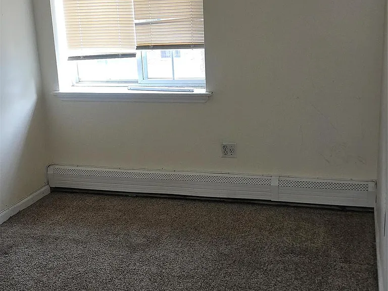 51 Sutter Ave #2 — Photo 10