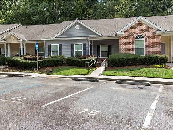 2nd image of 75 Falkland Avenue