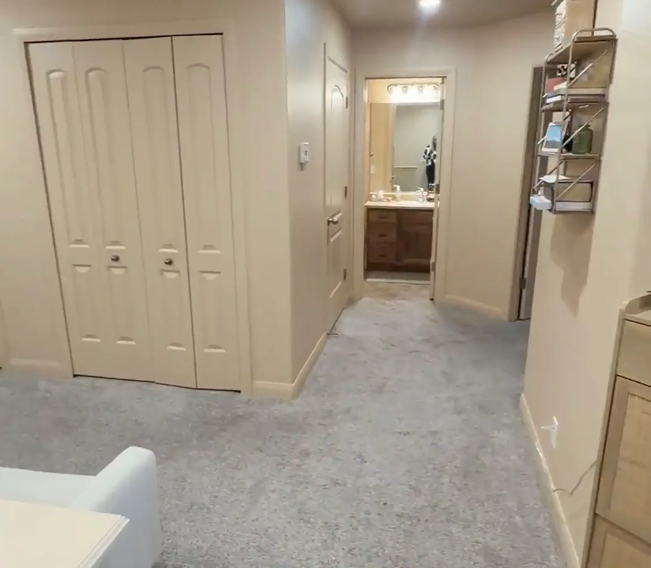 3 bed, 2.5 bath, 1703 sqft, $765 — Photo 3