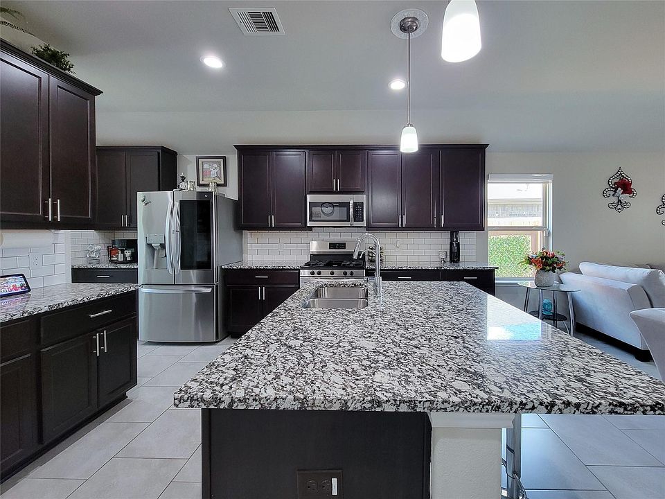 1st image of 610 Autumn Flats Way