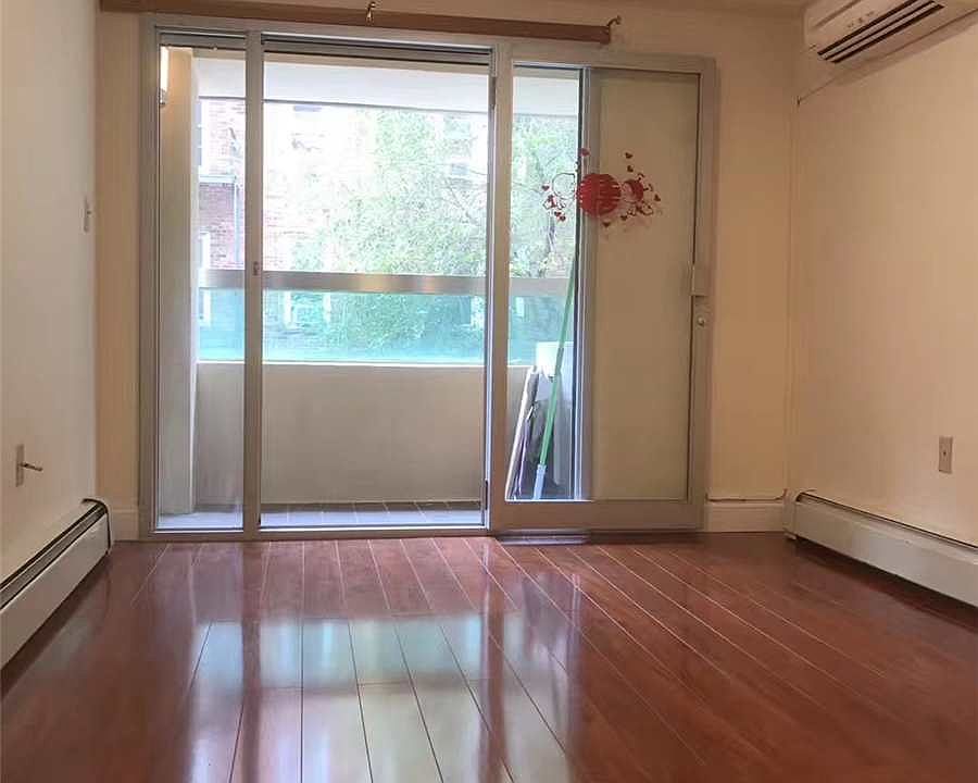 1st image of 14022 Beech Ave