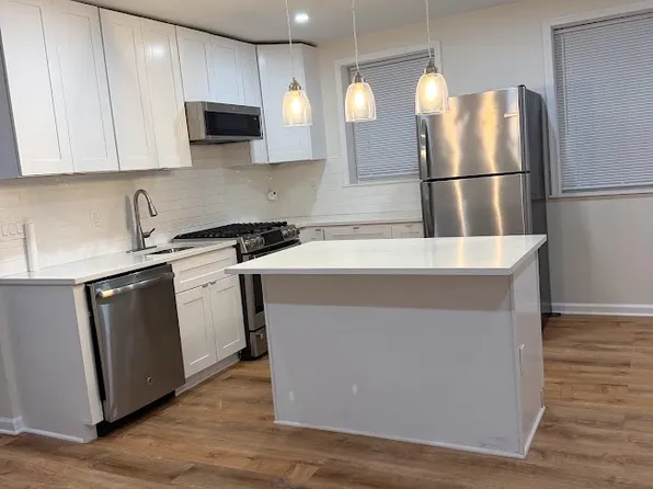 5998 Henry Ave Floor 2, Philadelphia, PA 19128