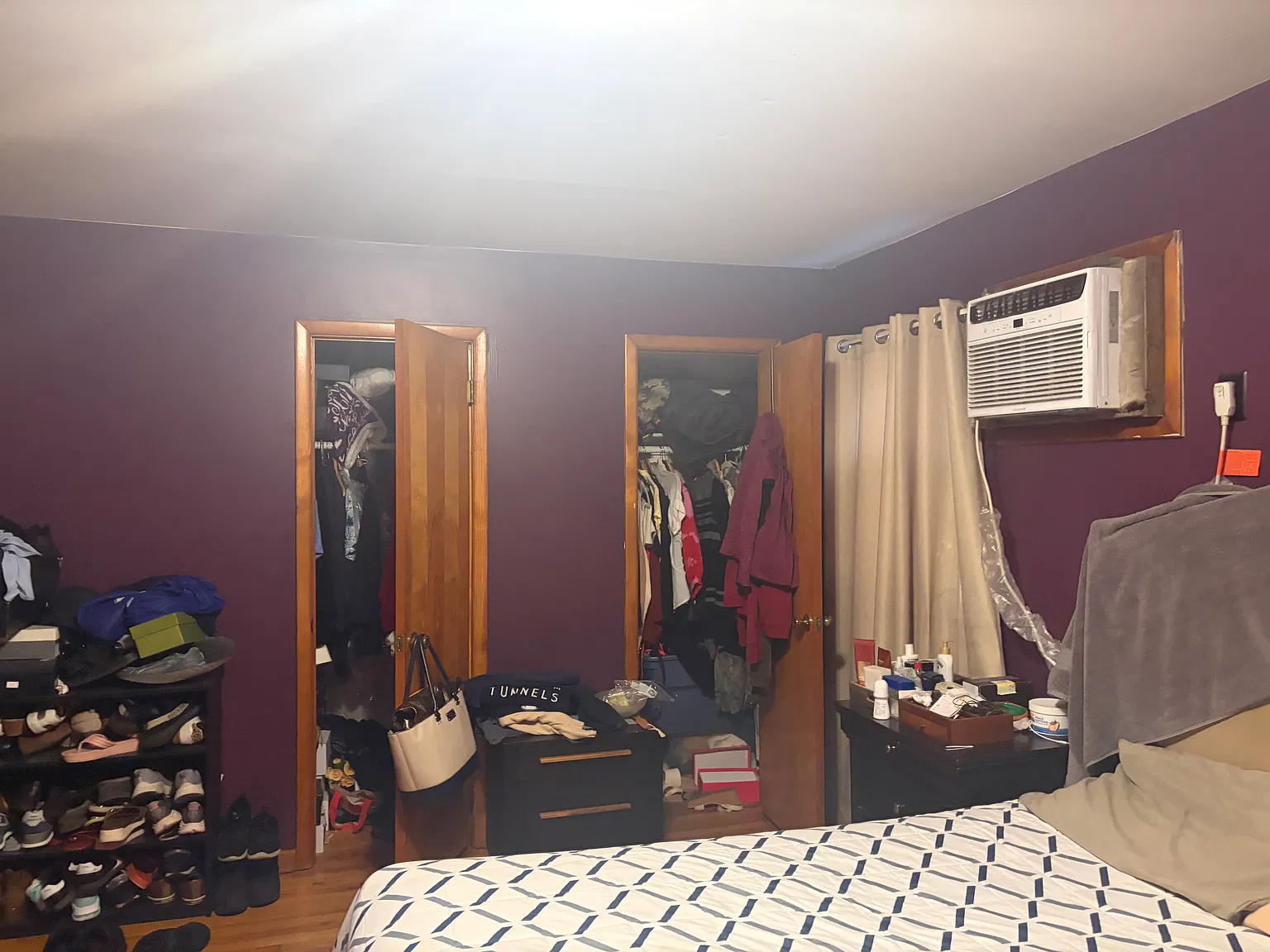 3 bed, 1.5 bath, 1500 sqft, $2,300 — Photo 3