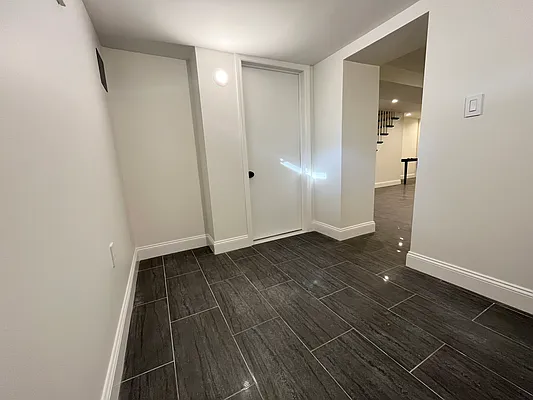 Rented by A Kinetic Solutions LTD | media 17