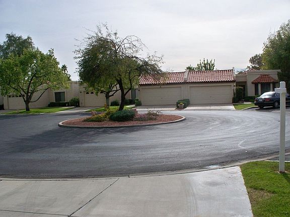 4th image of 9834 W Taro Ln