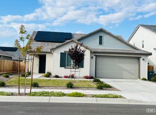 15810 Cole Brook Ct, Bakersfield, CA 93314